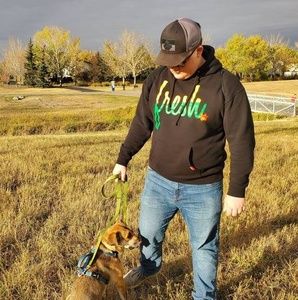 Meet your Posher, Eric